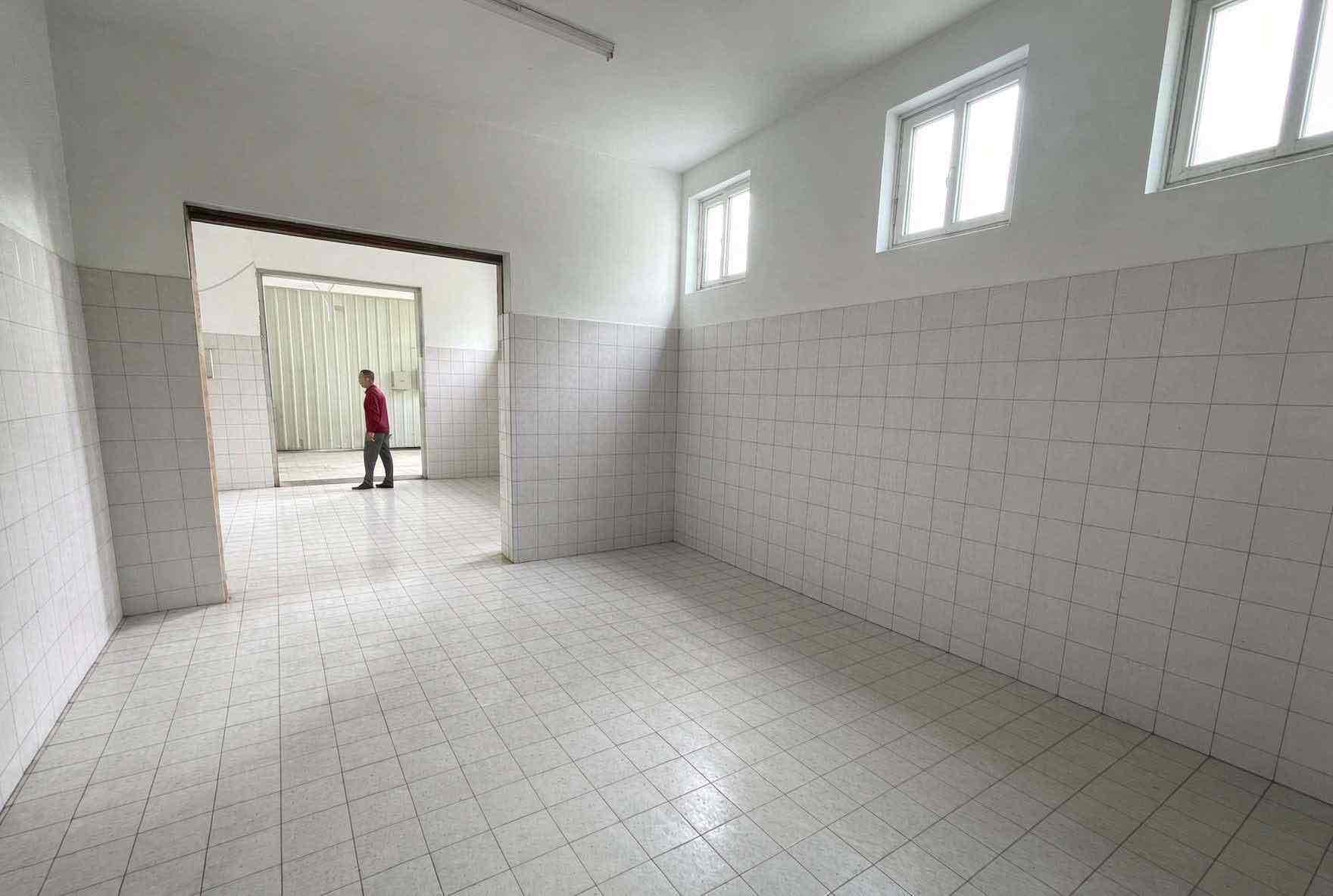 浦东张江科学城东区一楼220平